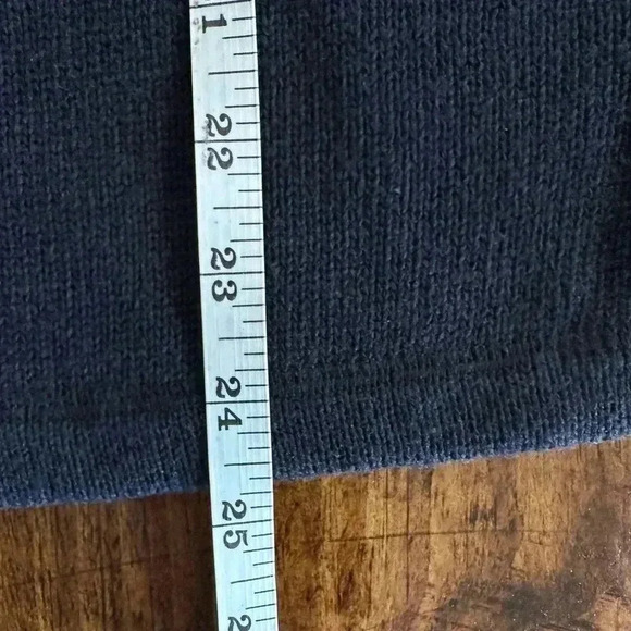 Northern Isles | Navy Blue V-neck Cotton Blend Sweater with Snowman Graphic - Picture 8 of 8